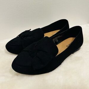 Torrid! Elegant Black Loafers with Bow Detail size 8.5 WW